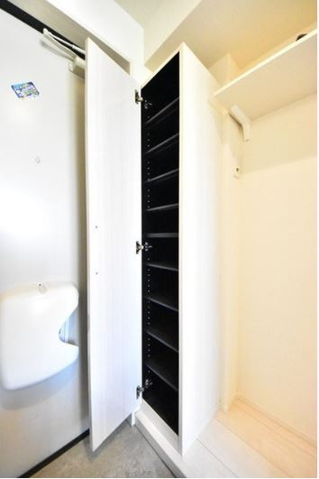 ハーモニーテラス上高井戸Ⅳの収納|同仕様