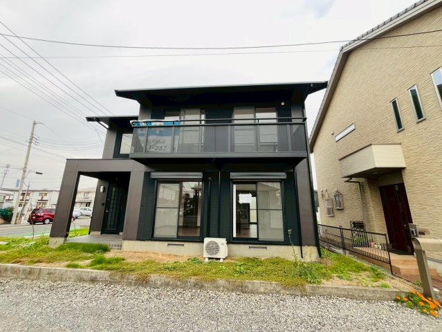 小山市花垣町　リフォーム物件の外観|内外装リフォーム済み、3LDK♪駐車2台駐車可能です！
2025年10月撮影