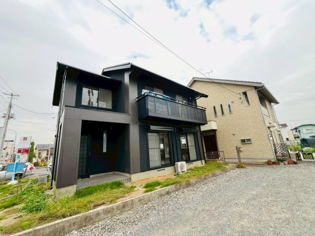 小山市花垣町　リフォーム物件の外観|近隣商業施設多数♪お買い物に便利な立地です（＾＾）
2025年10月撮影