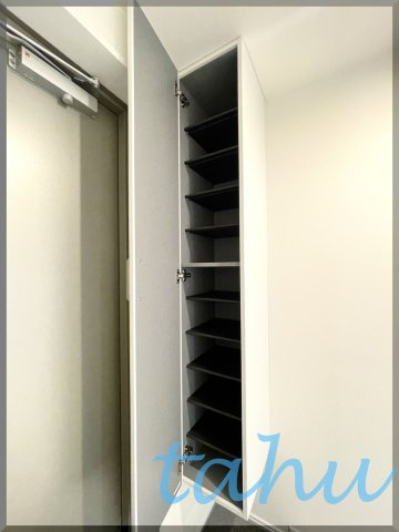 中野区若宮１丁目の賃貸マンションの玄関