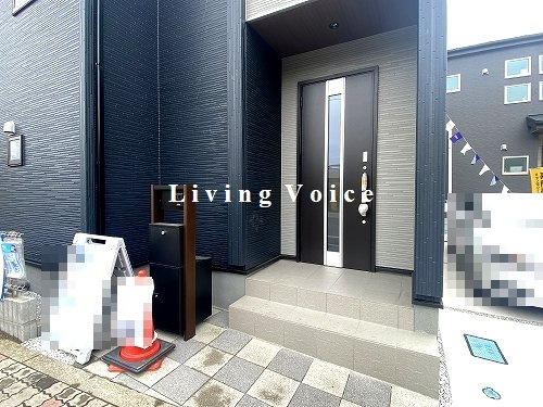 【エントランス】 | 【仲介手数料０円】茅ヶ崎市南湖4丁目　新築一戸建て　1号棟　全2棟 | 1号という【仲介手数料０円】茅ヶ崎市南湖4丁目　新築一戸建て　全2棟