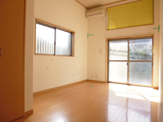 プカラサ八王子の居間・リビング|居室1