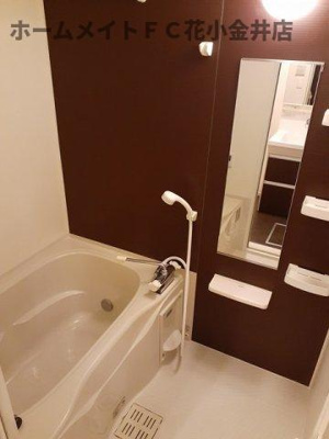 【浴室】 | ゼファーコート | お風呂です