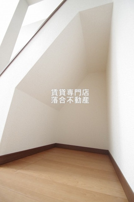 【収納】 | ブエナビスタ | 便利な階段下収納♪