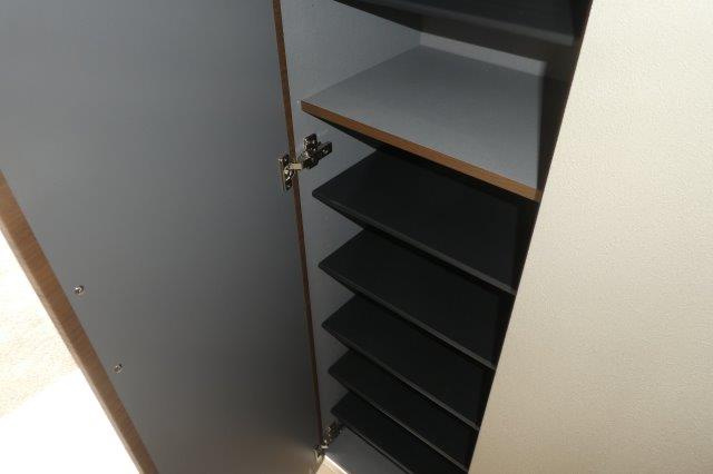 Ｃｅｒｉｓｉｅｒの収納|シューズボックス（中）