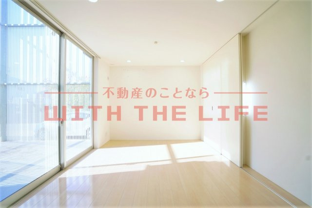 ＲＥＧＡＬＯ　ＬＯＰＨＯＳ（レガロロポス）【キャッシュバック対象物件】の居間・リビング|使いやすいリビングです