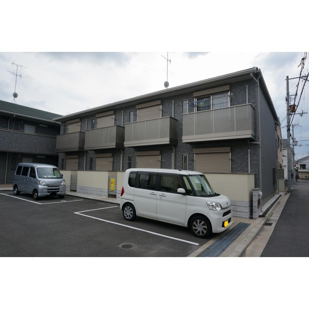 Ｔ－Ｆｏｒｅｓｔ　Ｂの外観