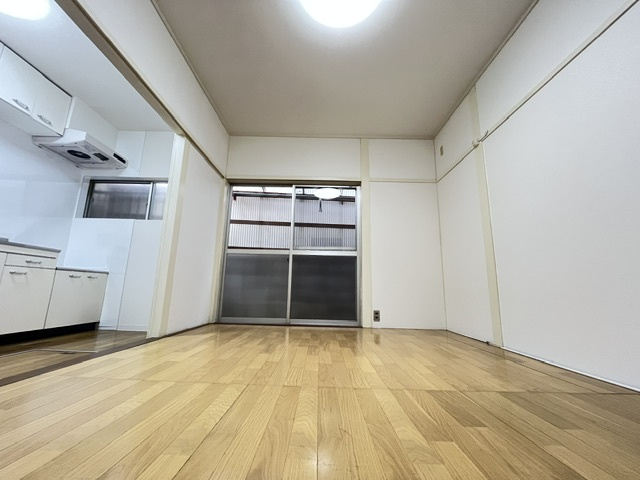 陶器北貸家の居間・リビング