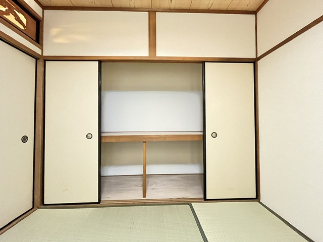 陶器北貸家の収納