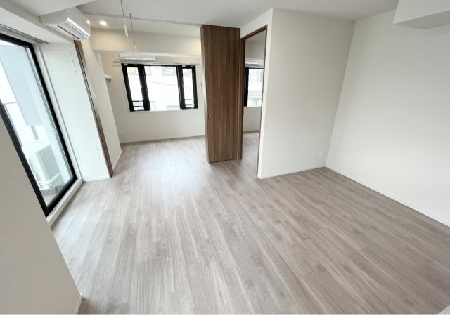 ルミーク千歳船橋の洋室