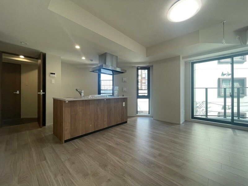 ルミーク千歳船橋の居間・リビング