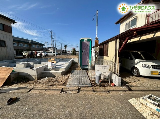 鴻巣市天神4丁目　234番　新築一戸建て　ハートフルタウン　Aの駐車場