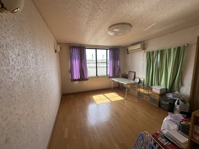 高石市取石２丁目の洋室