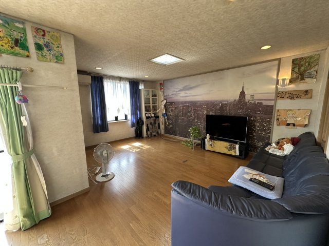 高石市取石２丁目の洋室