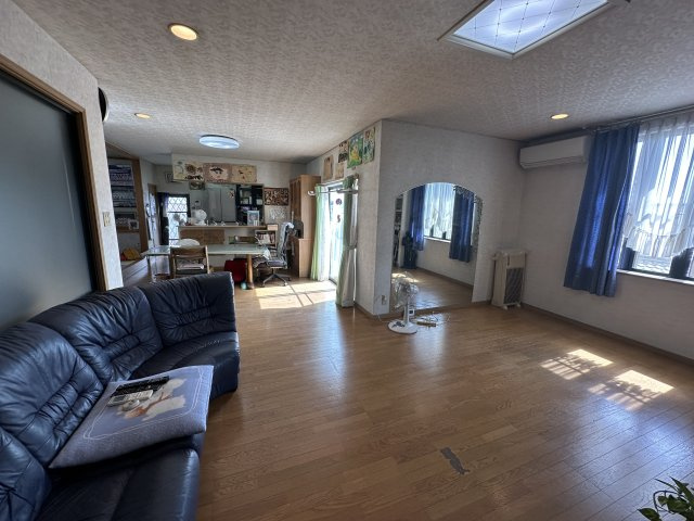 高石市取石２丁目の洋室