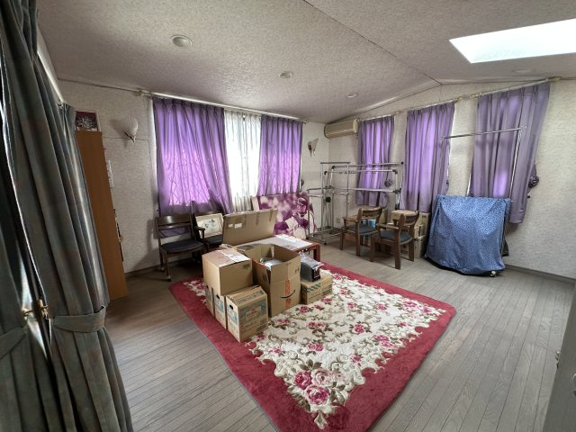 高石市取石２丁目の洋室