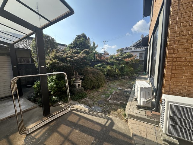 高石市取石２丁目の庭