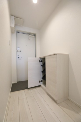 【玄関】 | カインドネス中央林間 | 同メーカー施工例