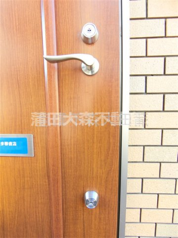 Mレガートの玄関