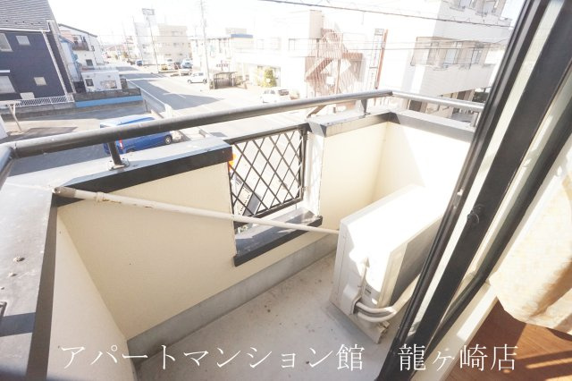 アークヒル佐貫のバルコニー