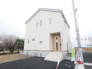 【外観】 | 甲斐市篠原 オール電化新築 全3棟 1号棟 車4台駐車可能