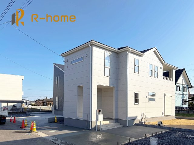 ひたちなか市稲田10期　新築戸建て　7号棟の外観|ご予約を頂ければ、『平日』はもちろん『早朝』や『夜間』もご見学可能です♪お気軽にお申し付けください♪