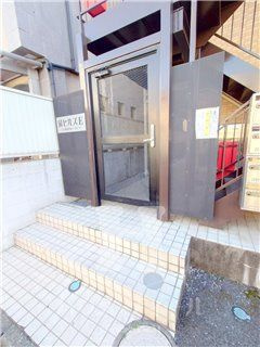 【エントランス】 | 蕨ヒルズ Ｅ棟 | 毎日通るエントランスはこのようになっています