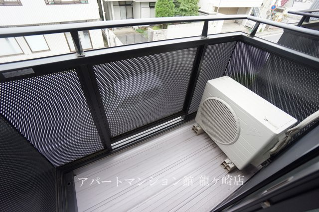 アークヒル佐貫のバルコニー