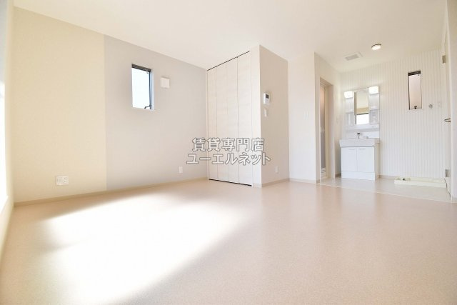 【寝室】 | Camellia | 洋室