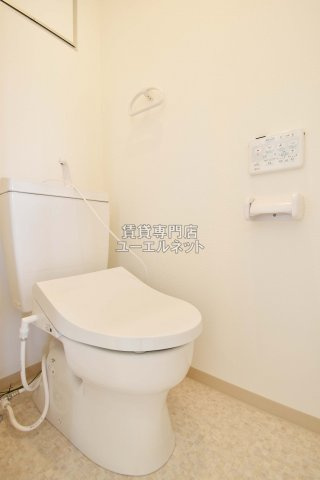 【トイレ】 | Camellia | 温水洗浄便座付き