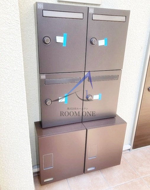 カーサ菊美のその他共用部分|集合ポスト、宅配ボックスです。