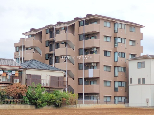 コスモ越谷北の外観