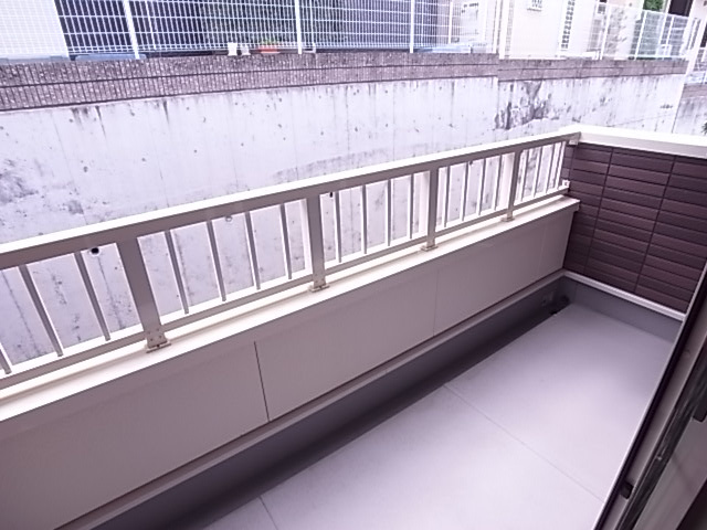 舞子坂ヒルズのバルコニー