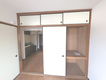 上尾市愛宕２丁目の賃貸マンションの収納