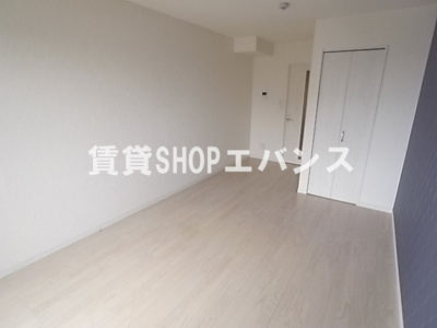 【寝室】 | シンシア四番館