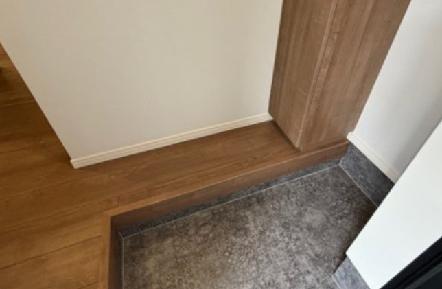 メゾン・ダルジャン西大宮の玄関|別部屋参照写真