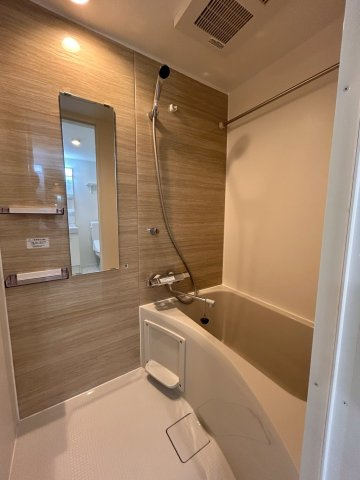 中野区若宮１丁目の賃貸マンションの浴室