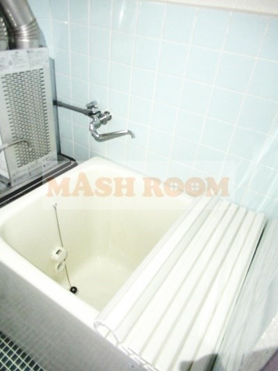 野方加茂ビルの浴室