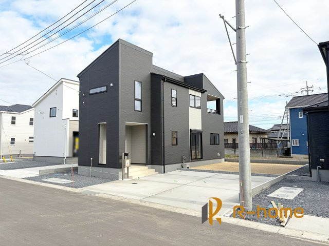 ひたちなか市稲田10期　新築戸建て　9号棟の外観|ご予約を頂ければ、『平日』はもちろん『早朝』や『夜間』もご見学可能です♪お気軽にお申し付けください♪