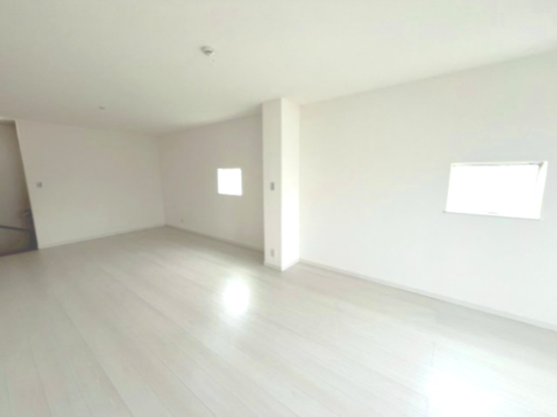 安倉南ガレージハウスの洋室|スタンダードな洋室です