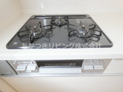 【その他】 | 小山市東間々田第8 | 同時調理可能♪３口ビルトインコンロ♪