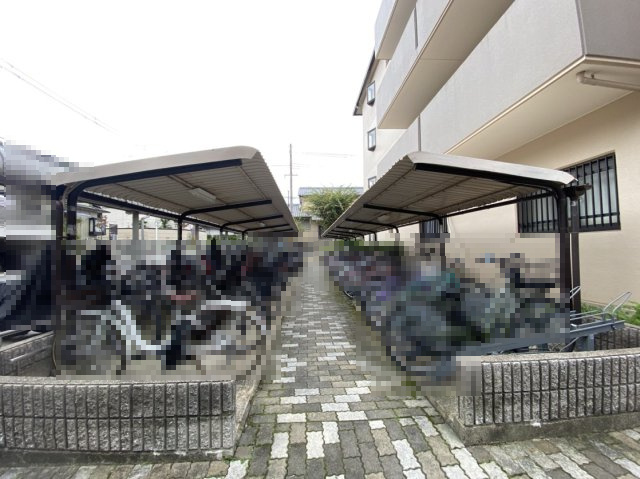 【価格改定】サンシティ桂坂参番館の駐輪場|駐輪場：年額200円～500円
空き状況は要確認