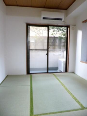 【寝室】 | スカイコート市ヶ谷 | ※写真は反転タイプ参考写真です