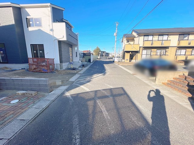 新築戸建・新築建売　安積町北井2丁目　長期優良住宅　安積一小・安積中の前面道路含む現地写真