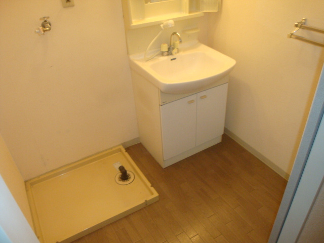 クレール（伊丹市）の洗面所|参考、同建物・類似間取りの号室