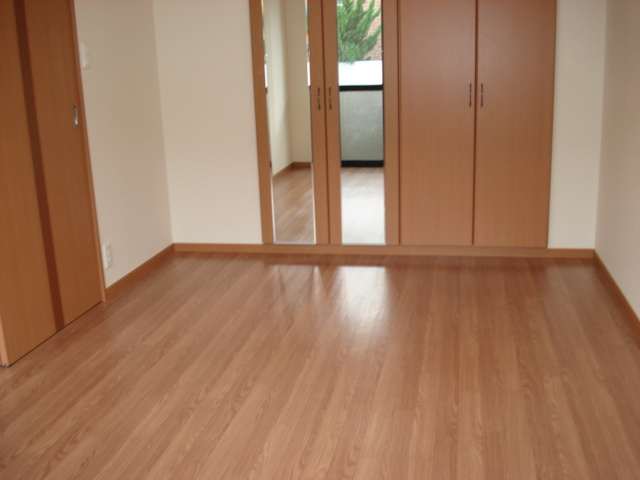 サンヴィラージュの内装|洋室