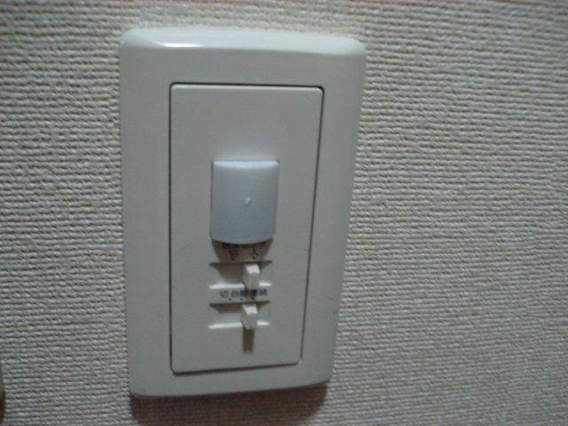サンヴィラージュの設備|自動センサー付照明