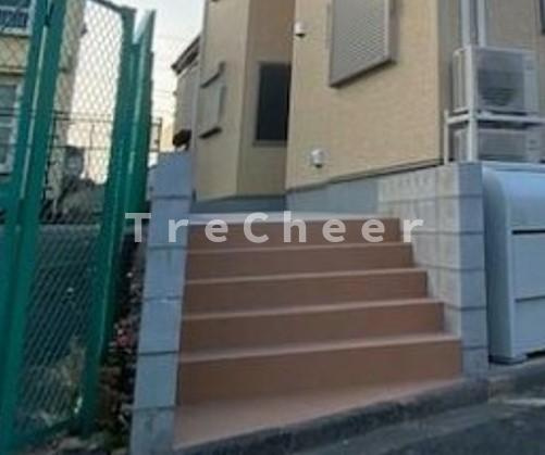 エステート氷川台のエントランス