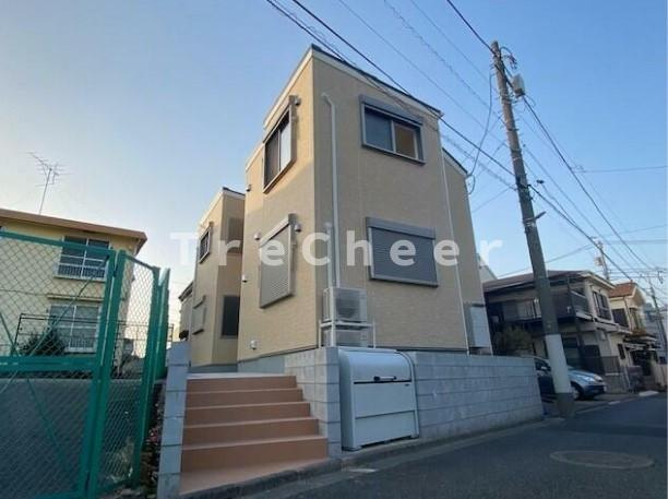 エステート氷川台の外観