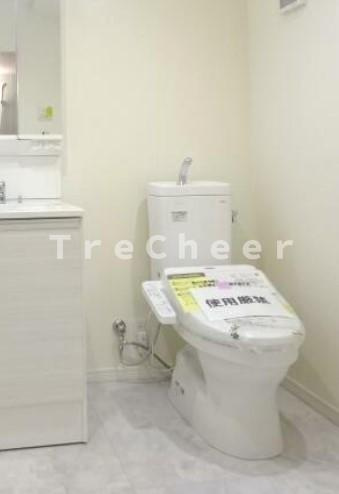 エステート氷川台のトイレ